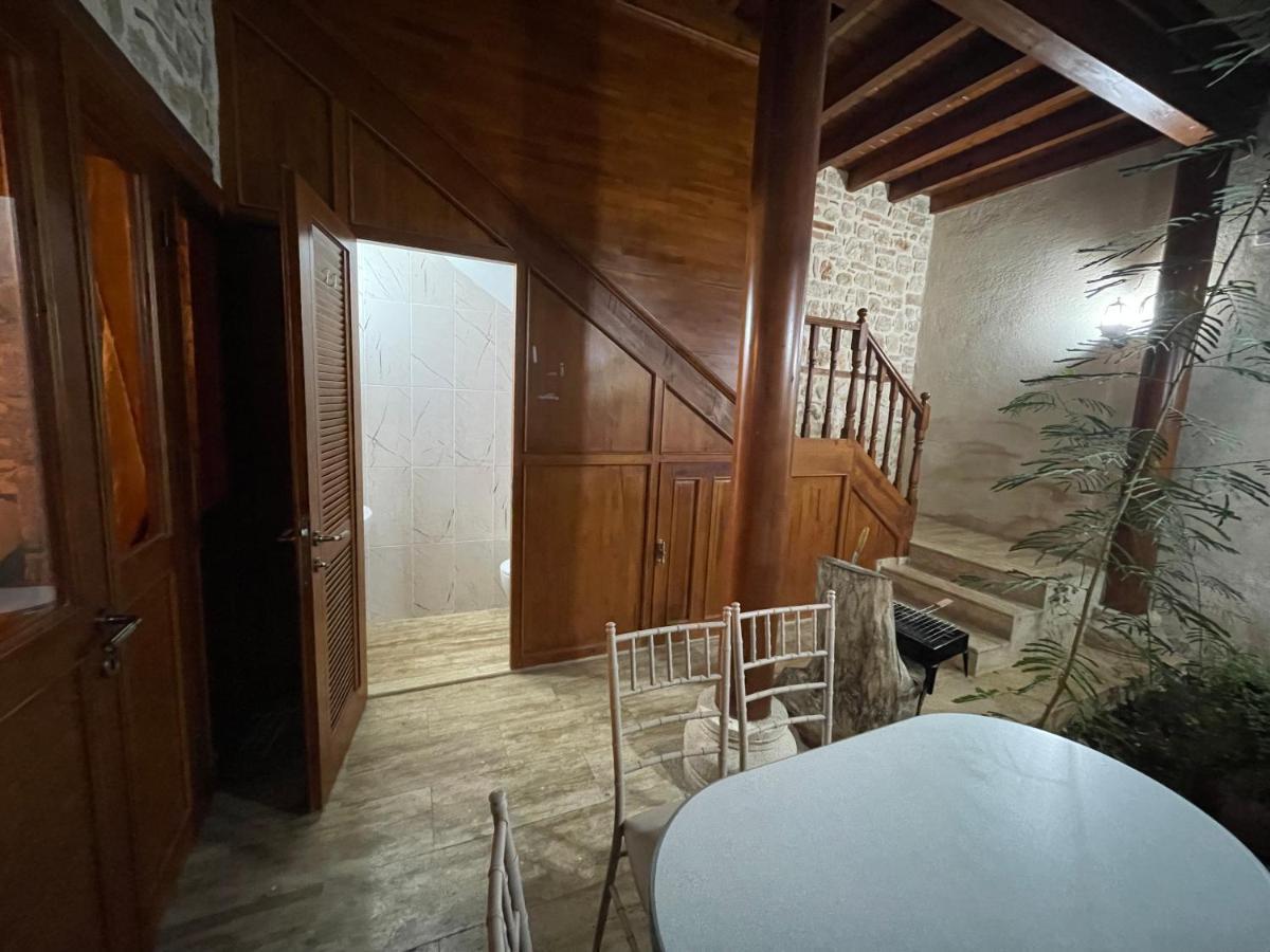 Stony House In The Old Town Antália Exterior foto